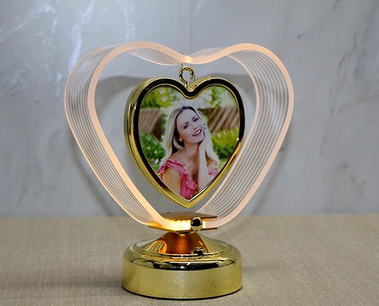 mdn-kh002k-alk4450_kisiye-ozel-fotoraf-alanli-kalpli-led-cerceve-alk4450-173364473-sw750sh605-1id5549f Kişiye Özel Fotoraf Alanli Kalpli Led Çerceve Alk4450 - Image 1